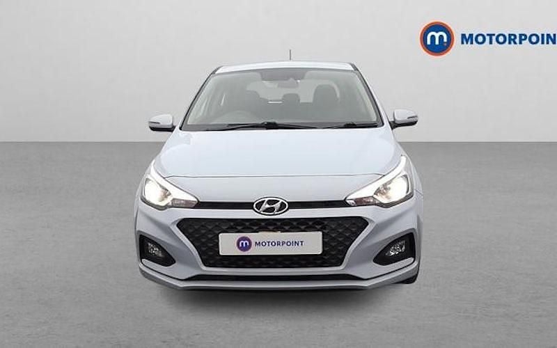 Used Hyundai i20 SE 84 HP (61 kW) 2019 Grey Hatchback