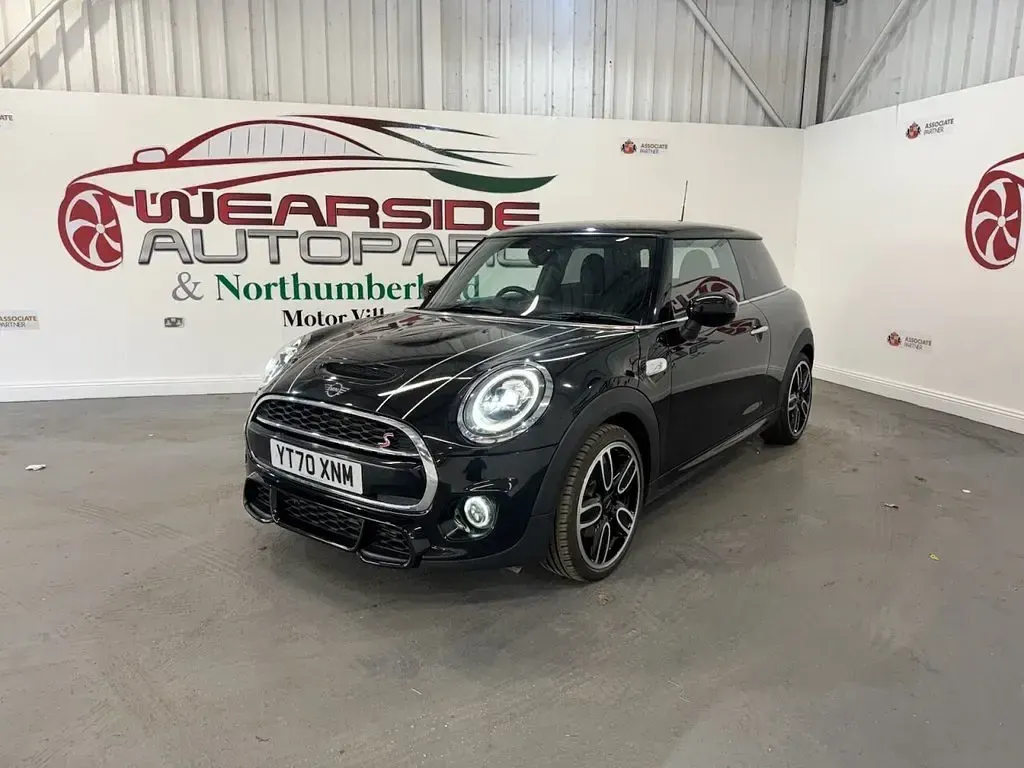 Used Mini Cooper S Hatch 192 HP (141 kW) 2020 Black Hatchback