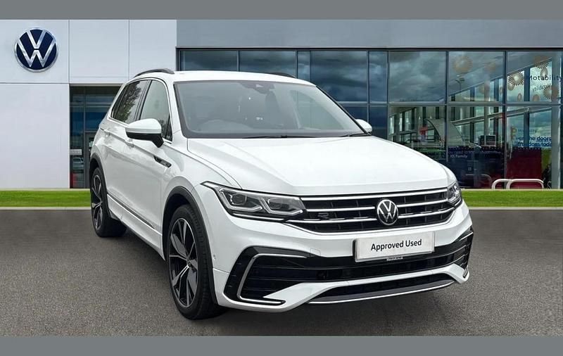 Used VW Tiguan R-line 150 HP (110 kW) 2023 White SUV