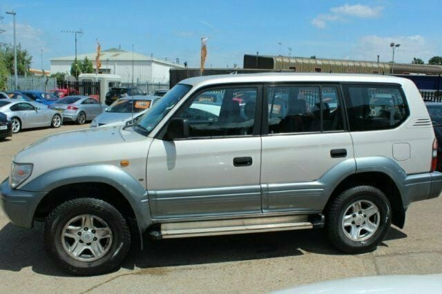 Used Toyota Land Cruiser 123 HP (90 kW) 1997 SUV