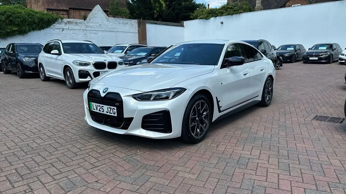 Used BMW i4 Shadowline 400 kW (544 HP) 2025 White Sedan