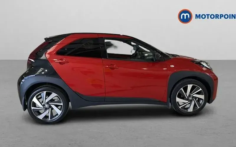 Used Toyota Aygo X 72 HP (52 kW) 2025 SUV