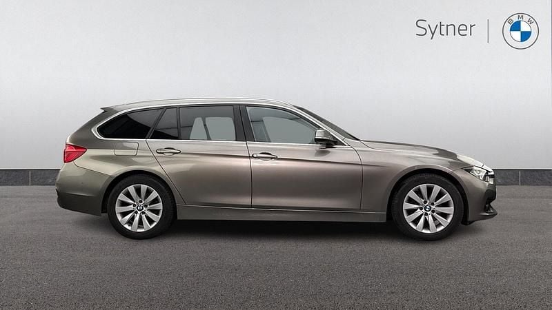 Used BMW 320 181 HP (133 kW) 2018 Silver Estate