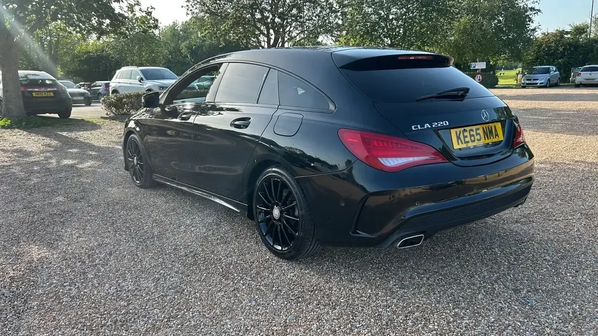Used Mercedes CLA220 Shooting Brake AMG 177 HP (130 kW) 2016 Black Estate