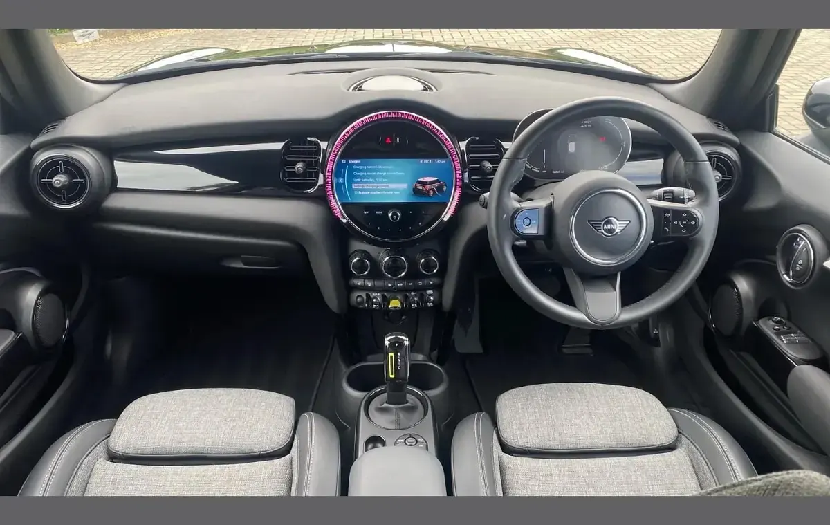 Used Mini Cooper S Level 2 135 kW (184 HP) 2022 Black Hatchback