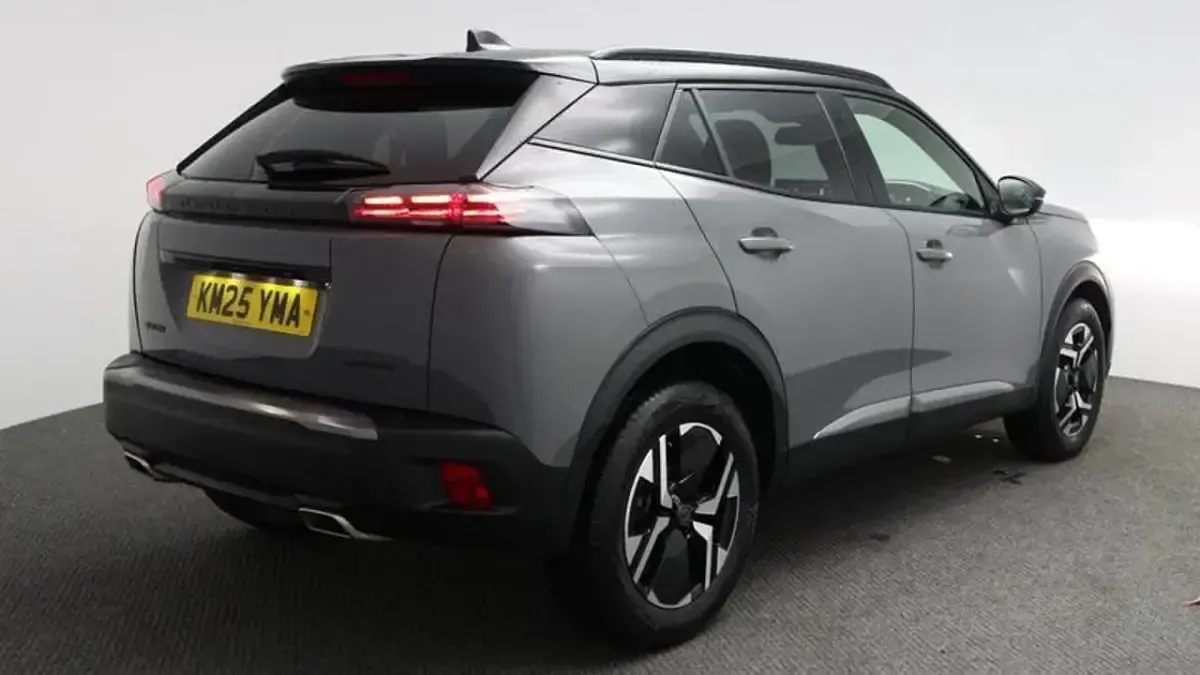 Used Peugeot 2008 GT 145 HP (106 kW) 2025 Grey SUV