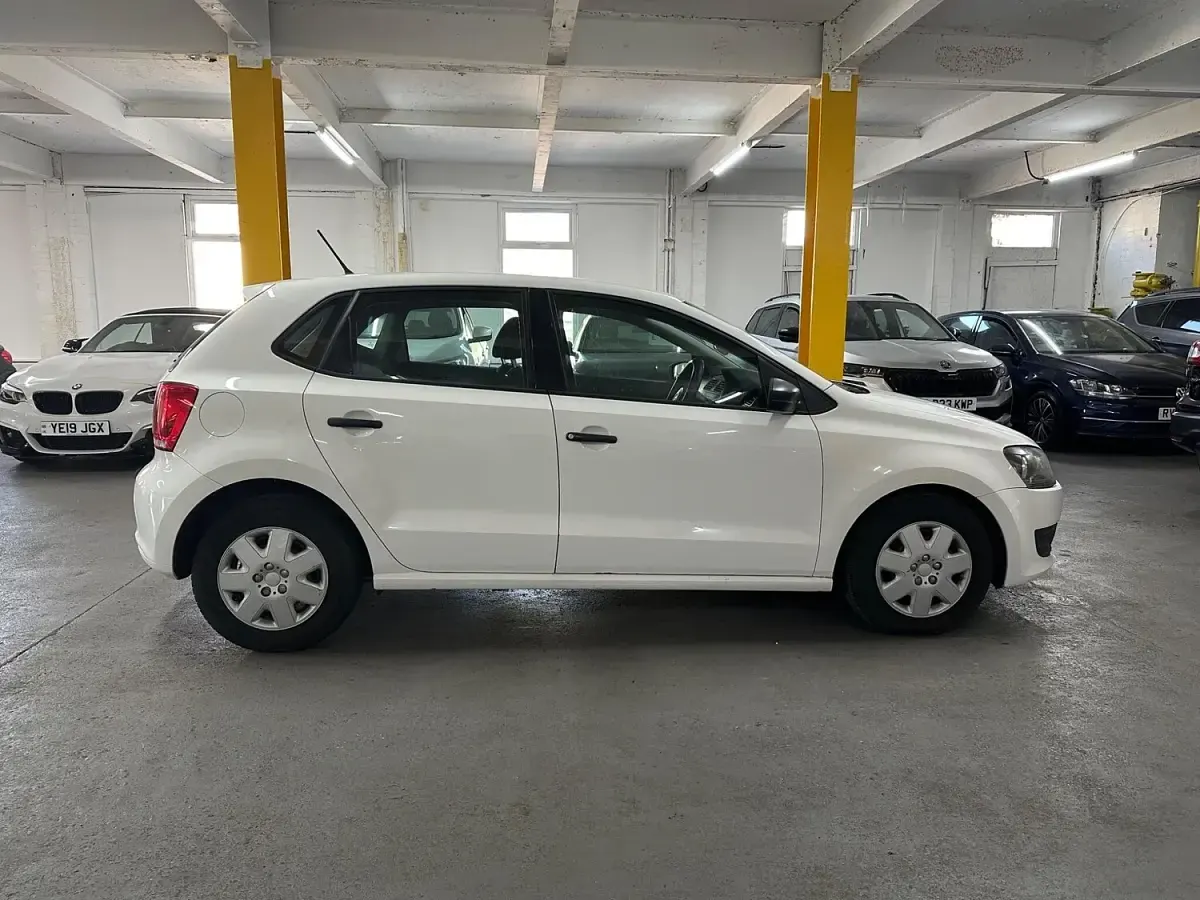 Used VW Polo S 2012 White Hatchback