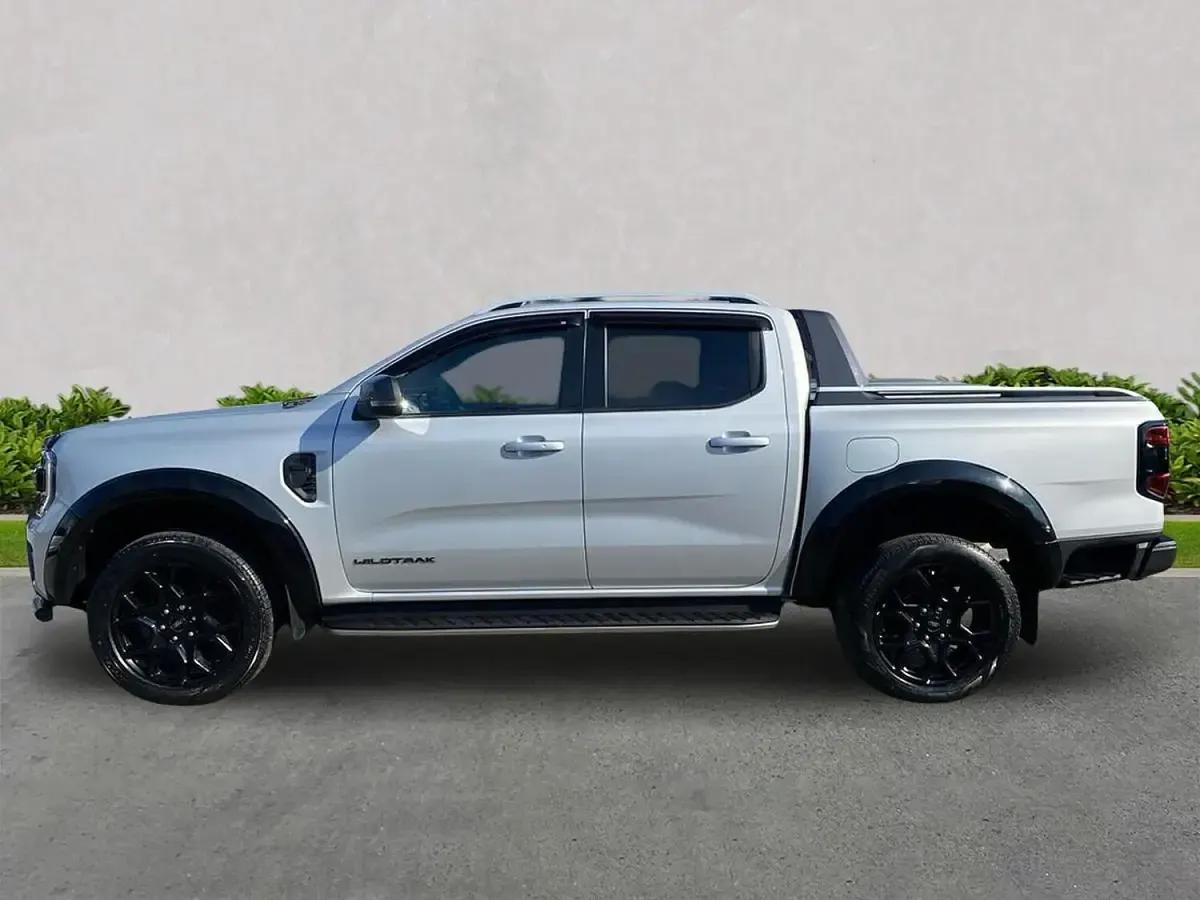 Used Ford Ranger Wildtrack (2023) in Colchester - £25,000 | AutoUncle