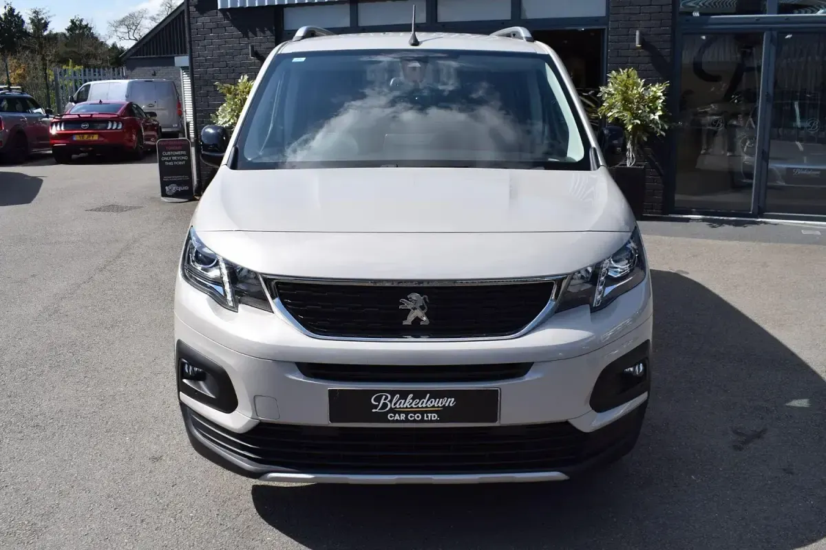 Used Peugeot Rifter Allure 2022 Beige MPV