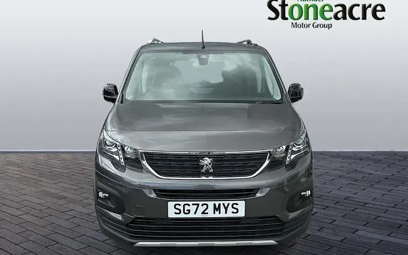 Used Peugeot Rifter Allure 102 HP (75 kW) 2023 MPV