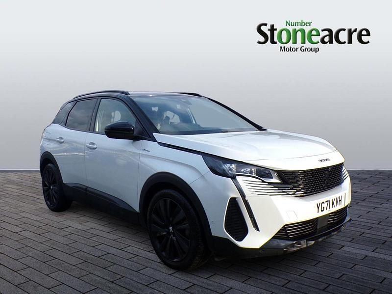 White Used 2021 Peugeot 3008 Premium SUV | £17,495 (Fair price) - Image 1/4