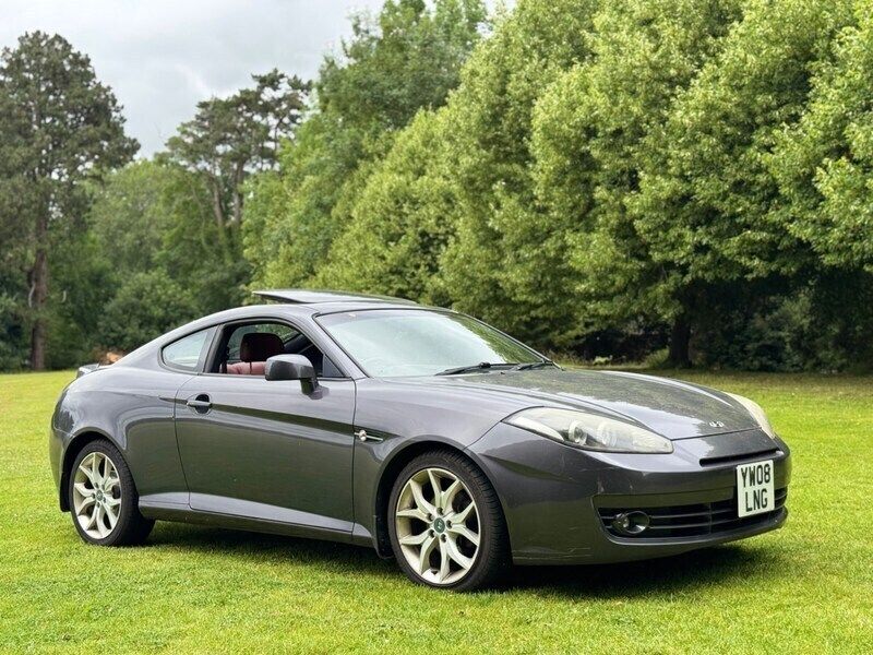 Grey Used 2008 Hyundai Coupé Coupe | £1,495 (Fair price) - Image 1/4