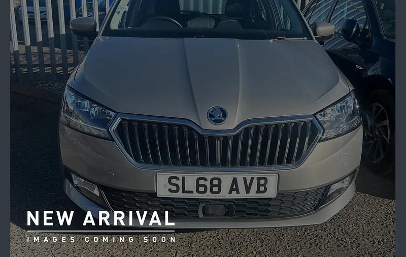 Used Skoda Fabia SE L 108 HP (79 kW) 2018 Cappuccino beige metallic Hatchback