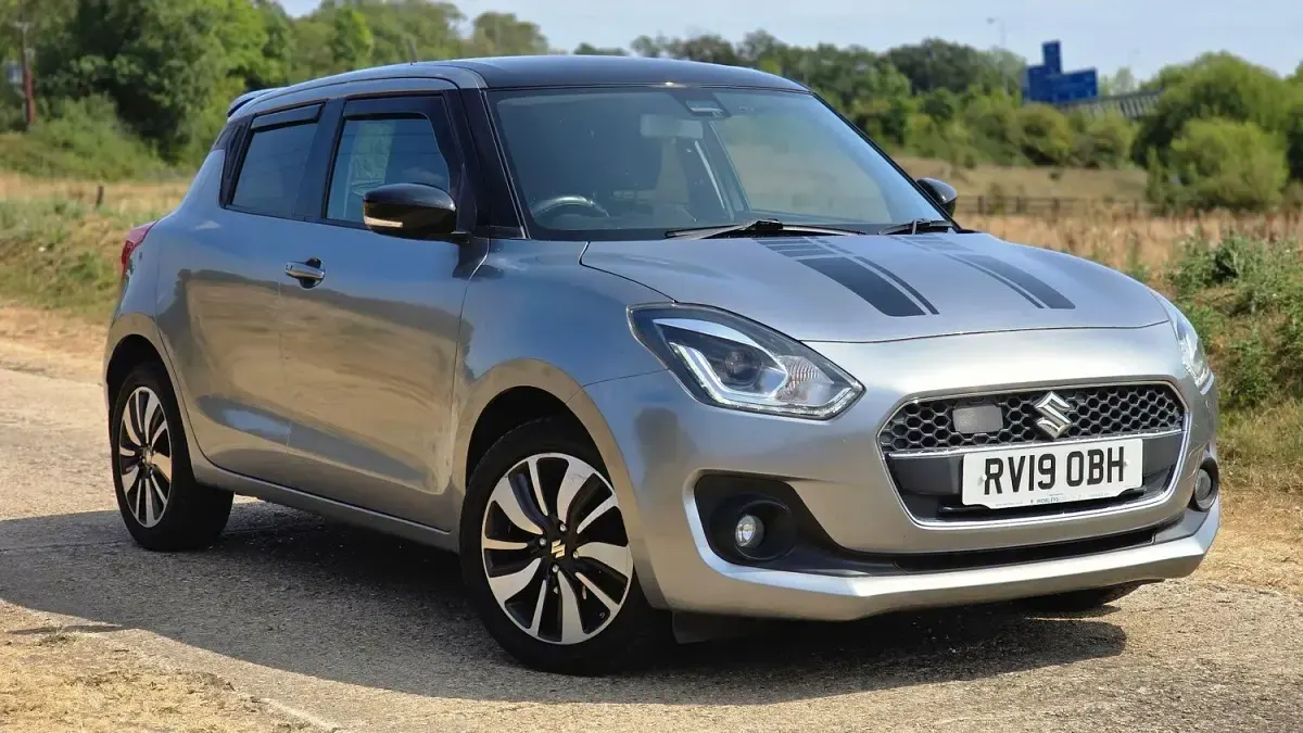Used Suzuki Swift SZ5 90 HP (66 kW) 2019 Silver Hatchback