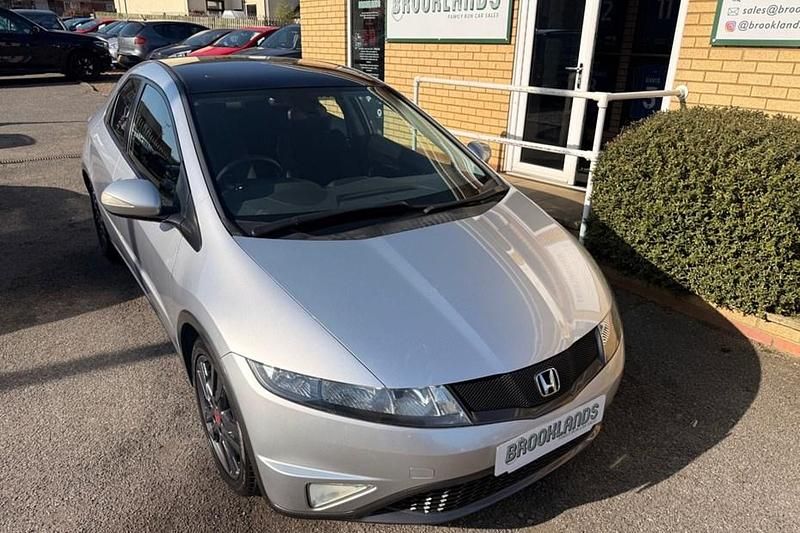 Used Honda Civic ES 2012 Alabaster silver Hatchback