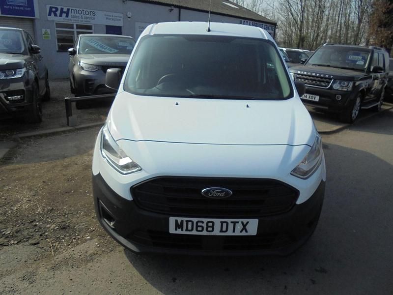 Used Ford Transit Connect 100 HP (73 kW) 2018 White MPV
