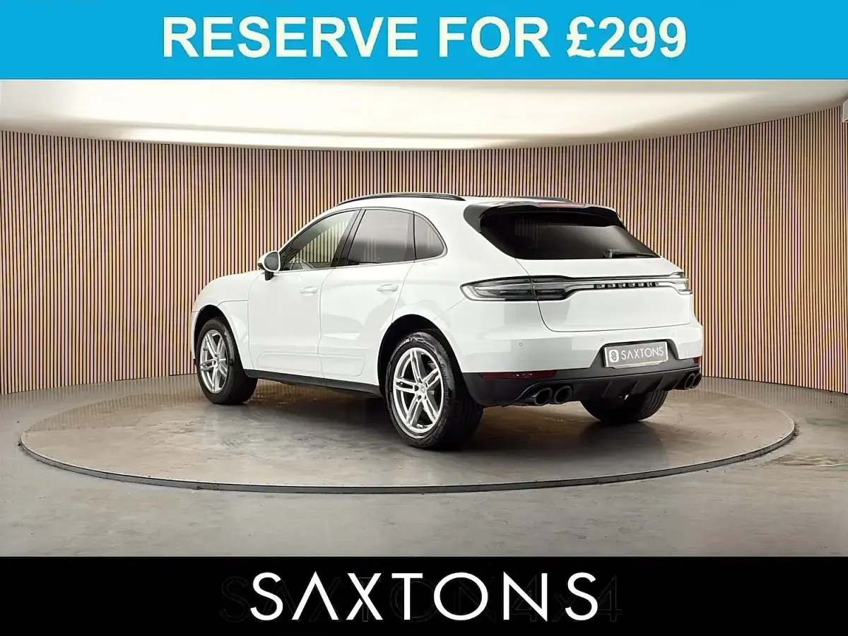 Used Porsche Macan 252 HP (185 kW) 2020 Black SUV