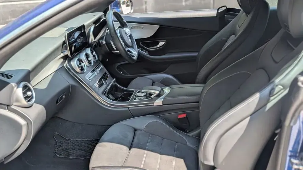 Used Mercedes C200 AMG line 2021 Blue Cabriolet
