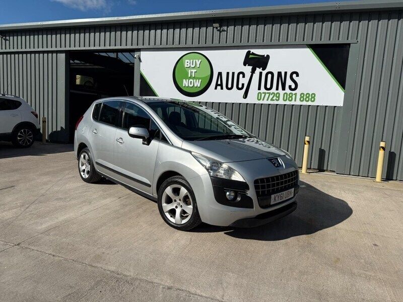 Silver Used 2011 Peugeot 3008 Sport Hatchback | £1,950 (Good price) - Image 1/4