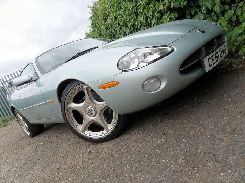 Silver Used 2001 Jaguar XK8 Coupe | £9,500 (A bit pricey) - Image 1/4