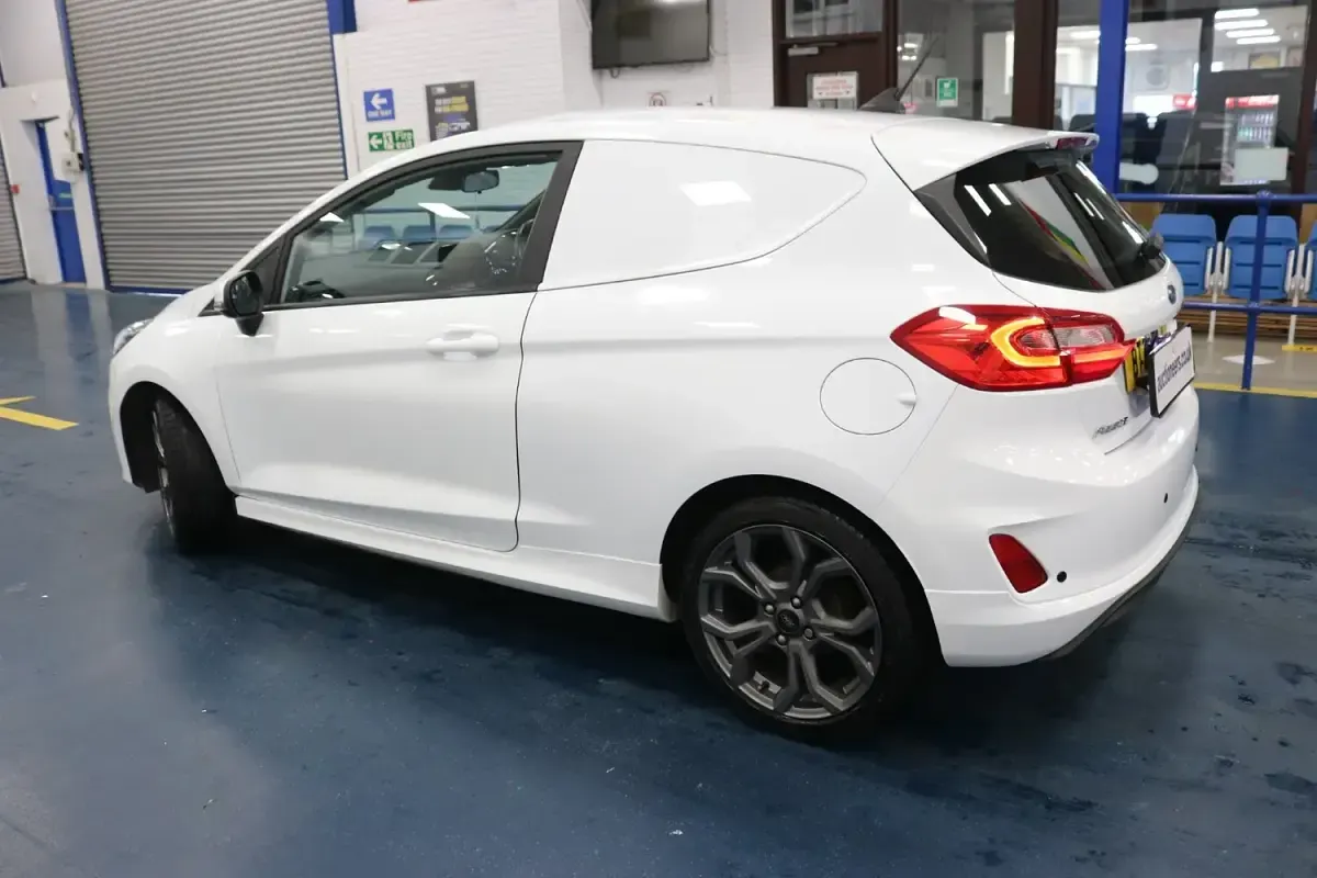 Used Ford Fiesta Sport 125 HP (91 kW) 2021 White Hatchback