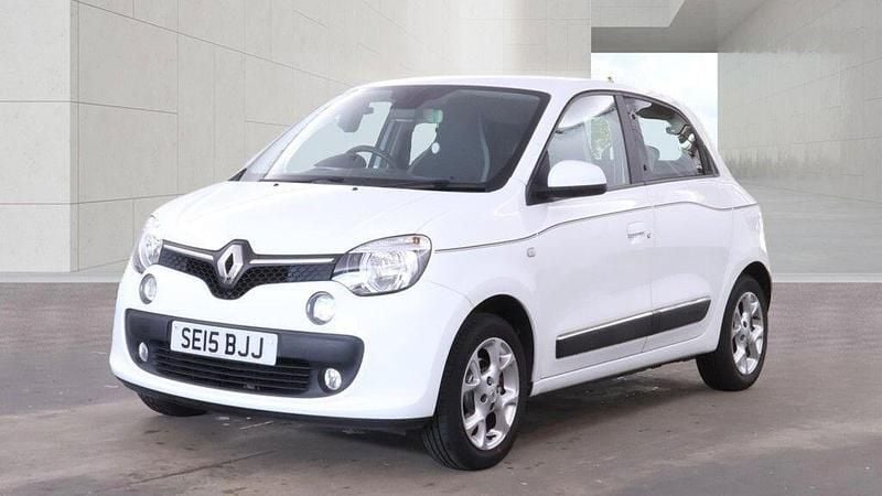 Used Renault Twingo Dynamique 70 HP (51 kW) 2015 White Hatchback