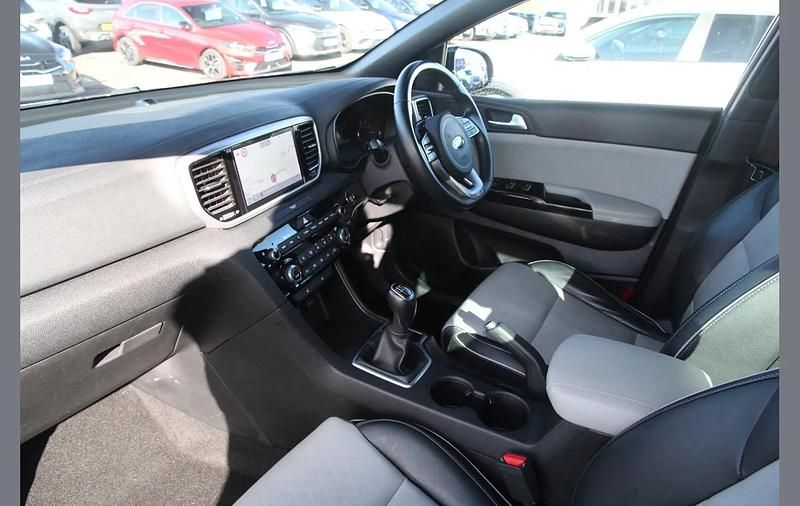 Used Kia Sportage GT-Line 174 HP (127 kW) 2022 Black SUV