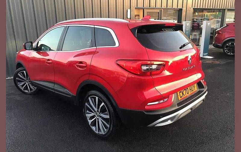 Used Renault Kadjar Version S 113 HP (83 kW) 2020 Red SUV