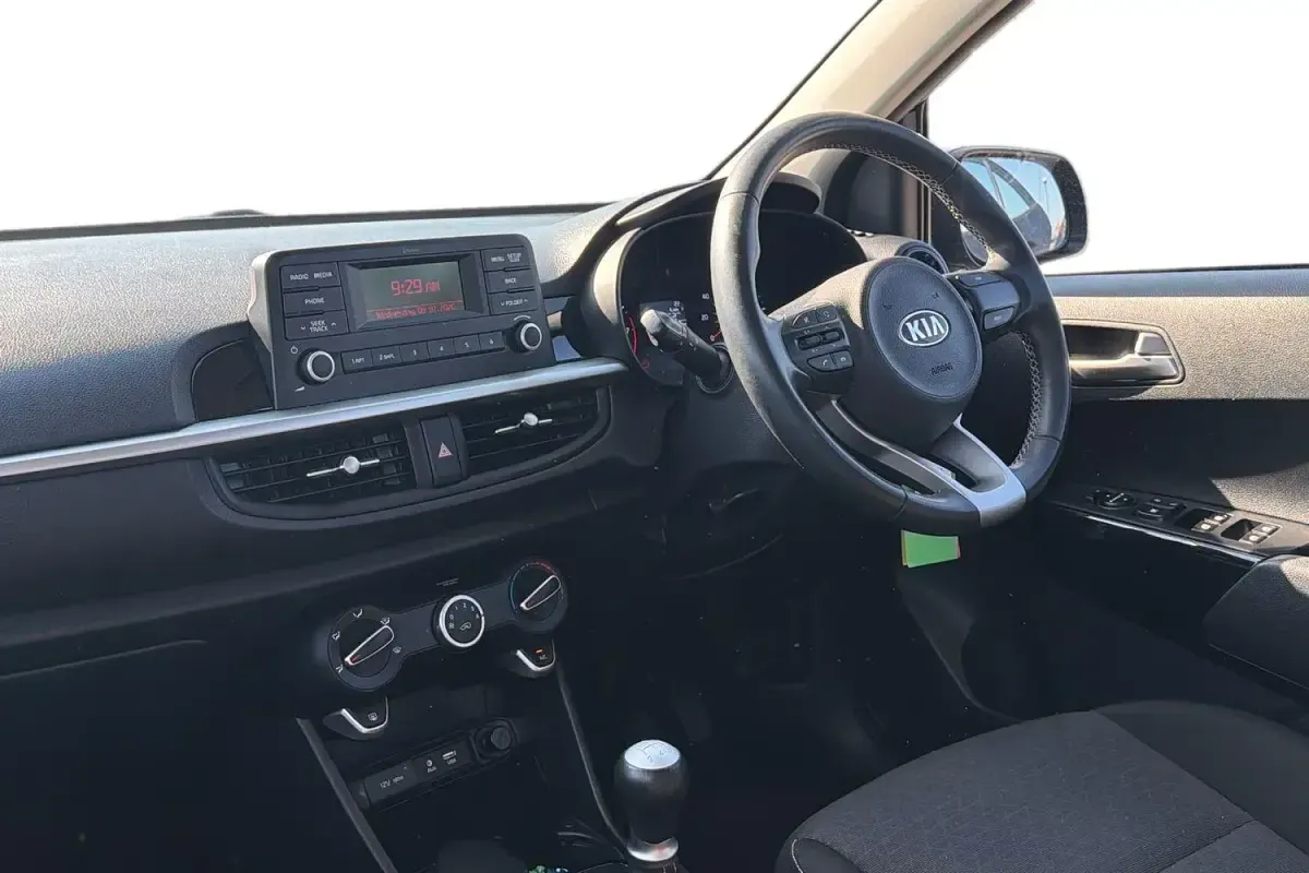 Used Kia Picanto Air 83 HP (61 kW) 2018 Black Hatchback