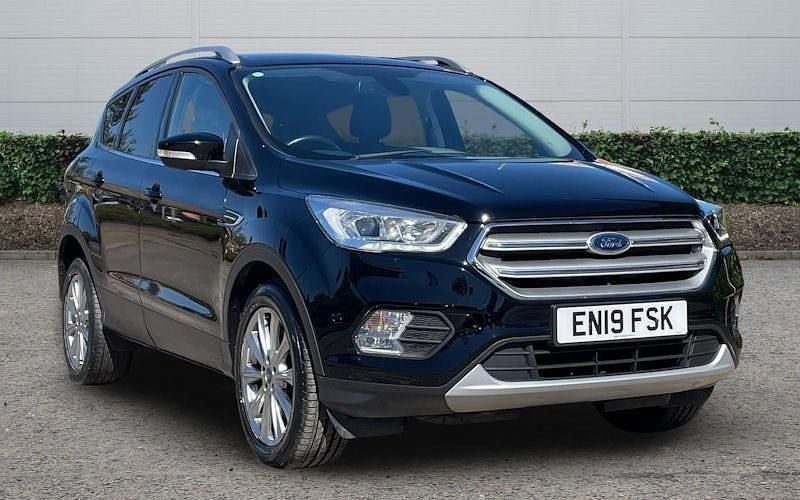 Begagnad Ford Kuga Titanium 150 HK (110 kW) 2019 SUV