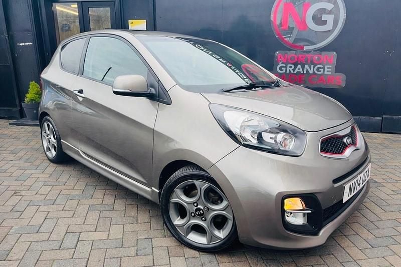 Used Kia Picanto 84 HP (61 kW) 2014 Silver Hatchback