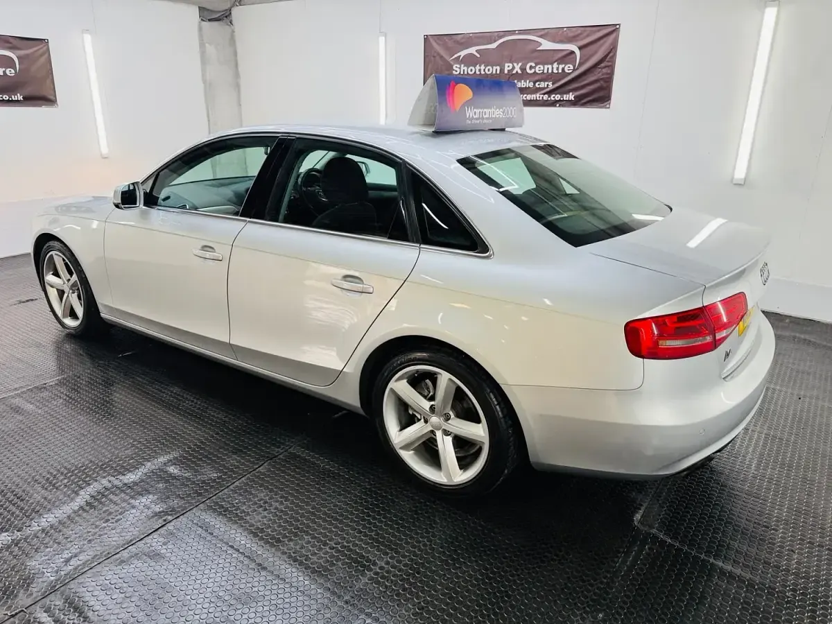 Used Audi A4 134 HP (98 kW) 2012 Silver Sedan