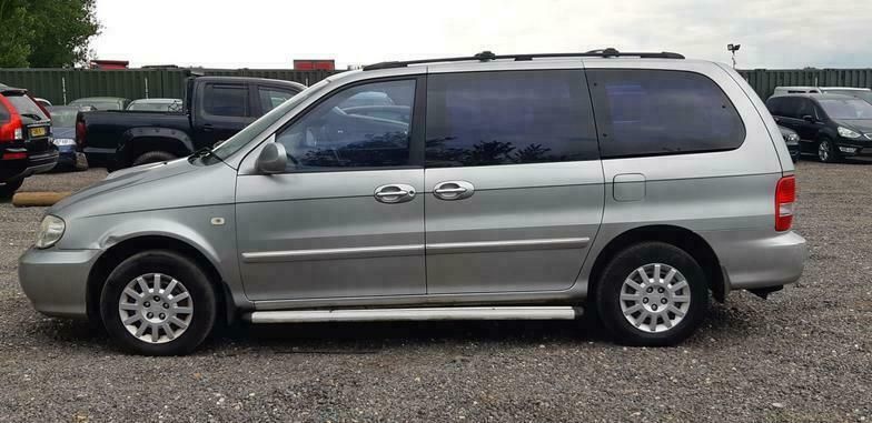 Used Kia Sedona LX 143 HP (105 kW) 2003 Silver MPV