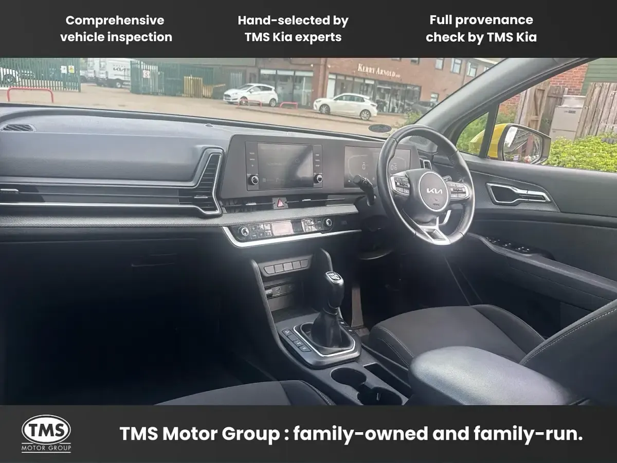 Used Kia Sportage 148 HP (108 kW) 2023 Yellow SUV