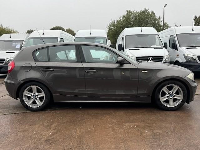 Used BMW 120 Sport Line 2006 Brown Hatchback