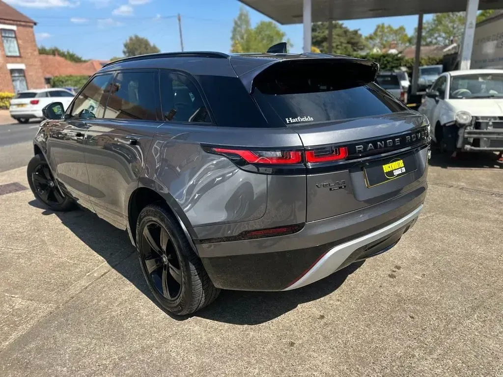 Used Land Rover Range Rover Velar R-Dynamic 180 HP (132 kW) 2018 Grey SUV
