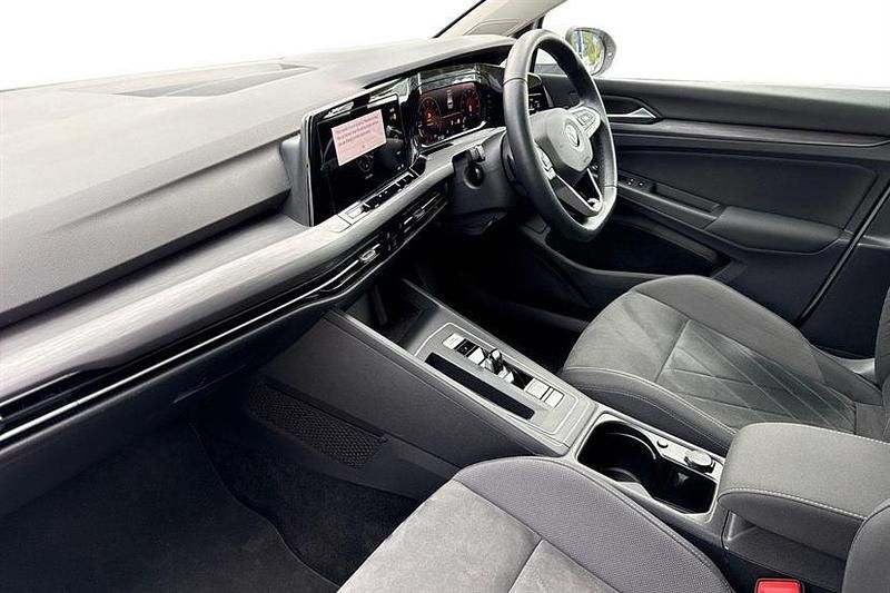 Used VW Golf VII Style 150 HP (110 kW) 2020 White Hatchback