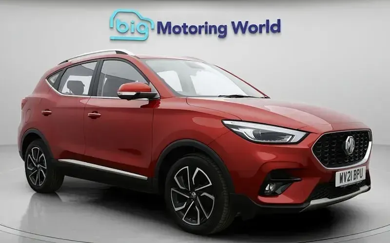 Usado MG ZS Exclusive 111 HP (81 kW) 2024 SUV