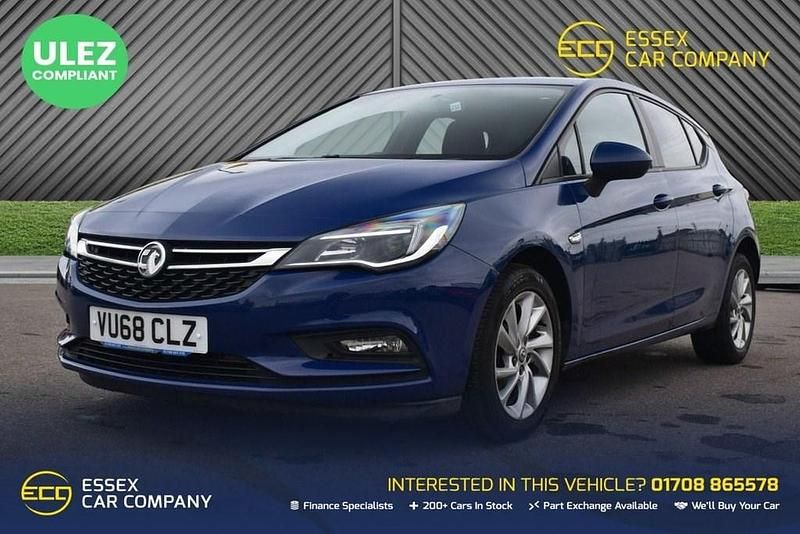 Used Vauxhall Astra Design Edition 110 HP (80 kW) 2018 Blue Hatchback