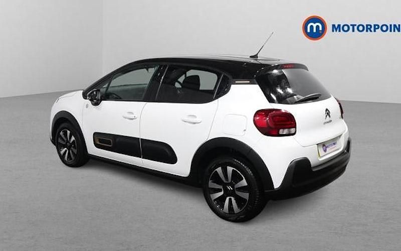 Used Citroën C3 PureTech 83 HP (61 kW) 2023 White Hatchback