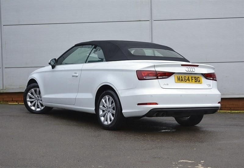 Used Audi Cabriolet Design 150 HP (110 kW) 2014 White Cabriolet