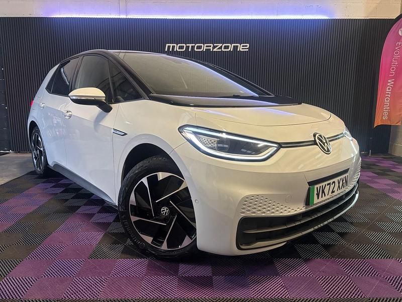 White Used 2022 VW ID.3 Pro Performance Hatchback | £15,895 (Fair price) - Image 1/4