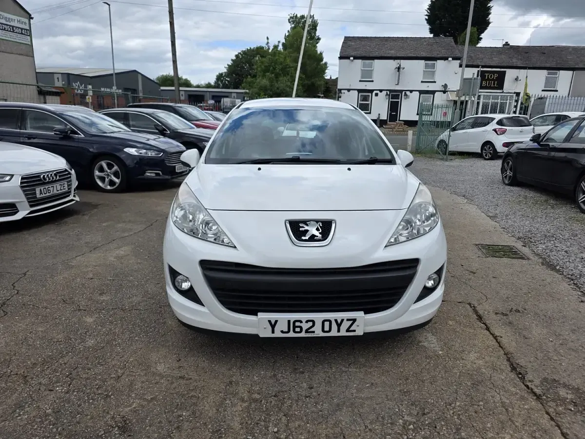 Used Peugeot 207 Access 2012 White Estate
