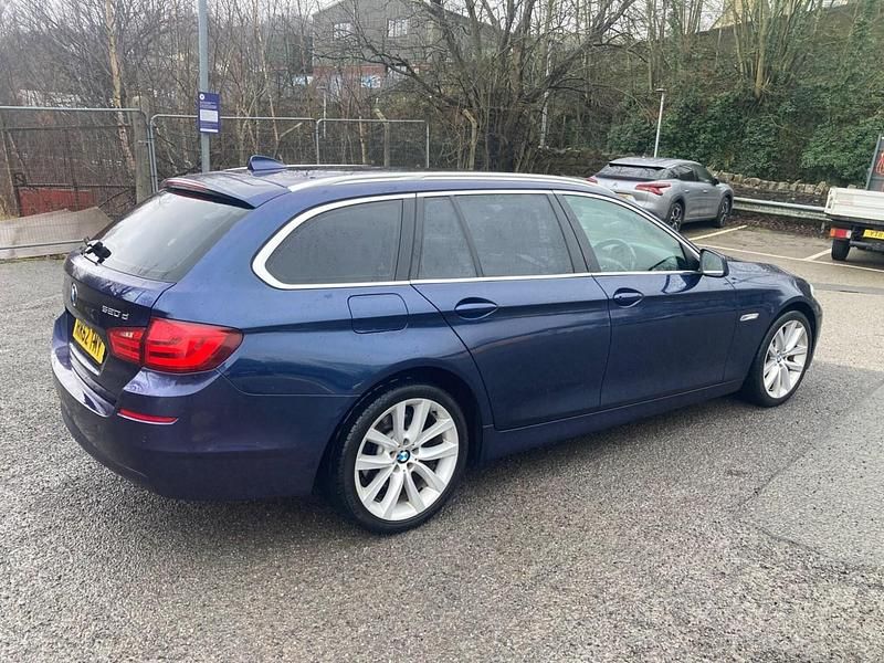 Used BMW 520 Impressive 2012 Blue Estate