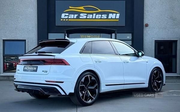 Used Audi Q8 S-Line 286 HP (210 kW) 2022 White SUV