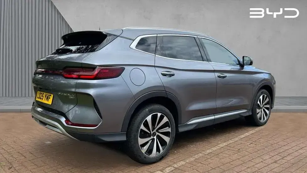 Used BYD Seal U Comfort 218 HP (160 kW) 2025 Time grey SUV