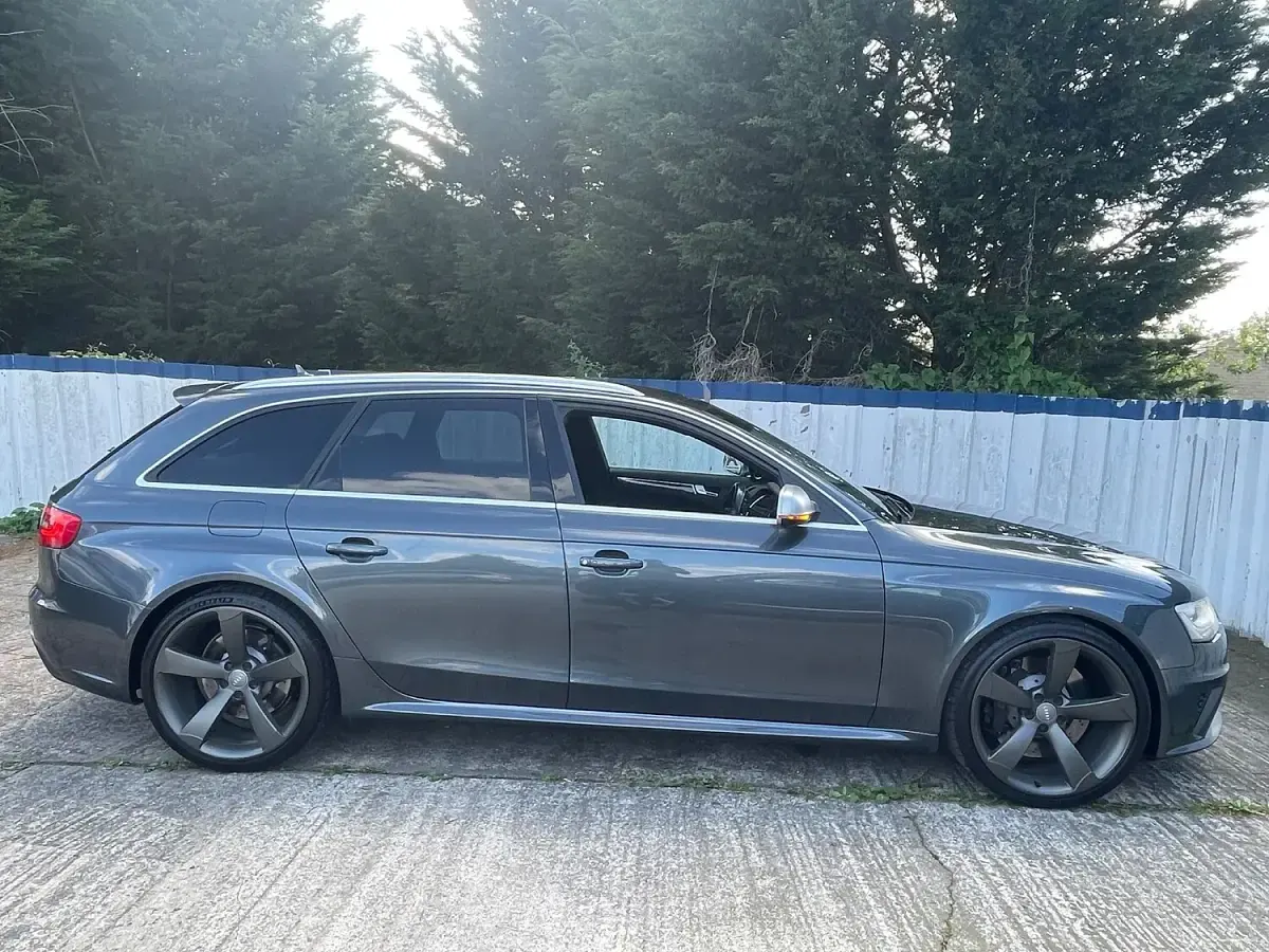 Used Audi RS4 Performance 450 HP (330 kW) 2013 Grey Estate