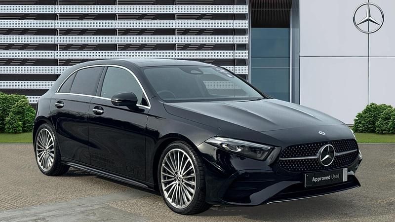 Used Mercedes A180 AMG Line Premium 136 HP (100 kW) 2023 Hatchback