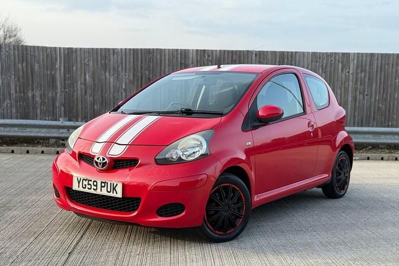 Used Toyota Aygo 2009 Red Hatchback
