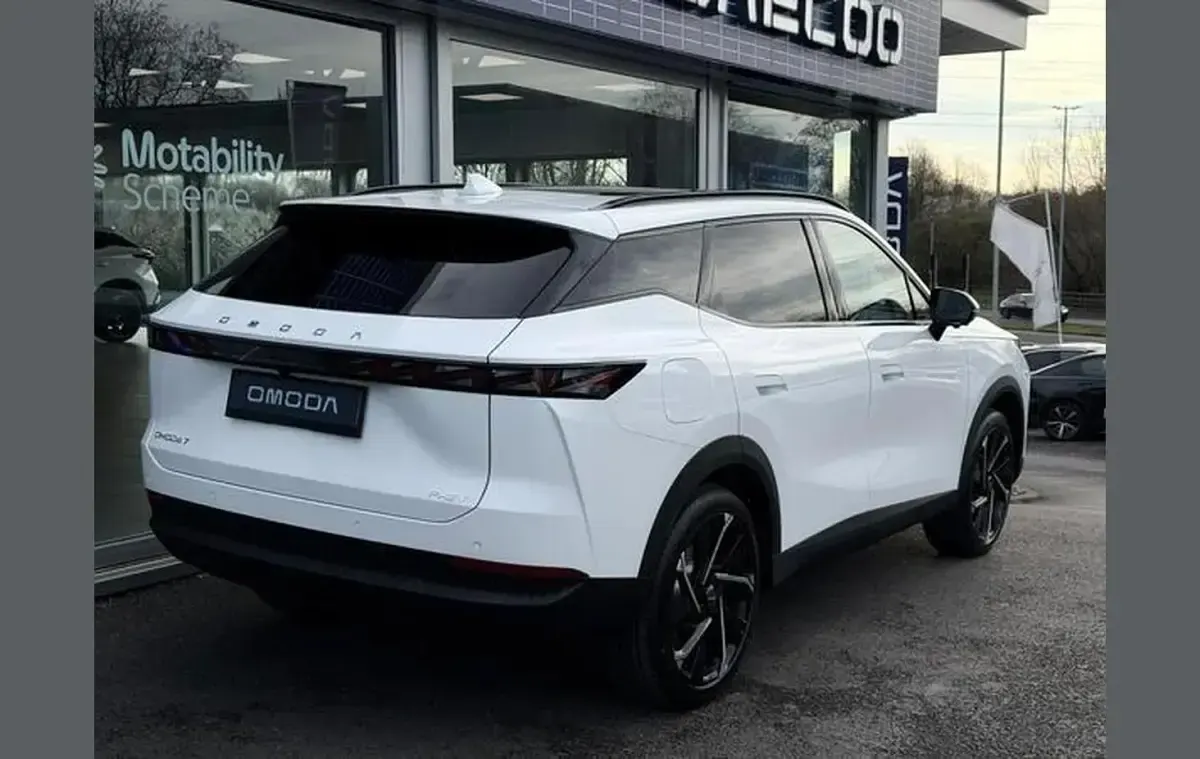 Used Omoda 7 200 HP (147 kW) 2026 White SUV